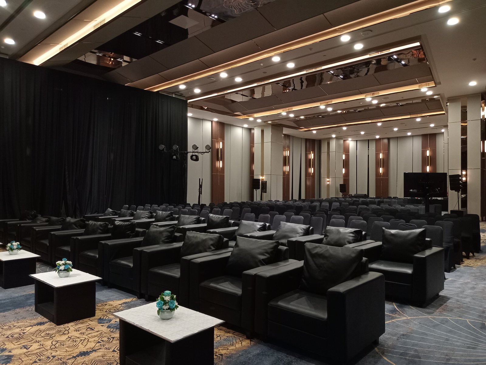 Galeri Sewa Sofa Jakarta